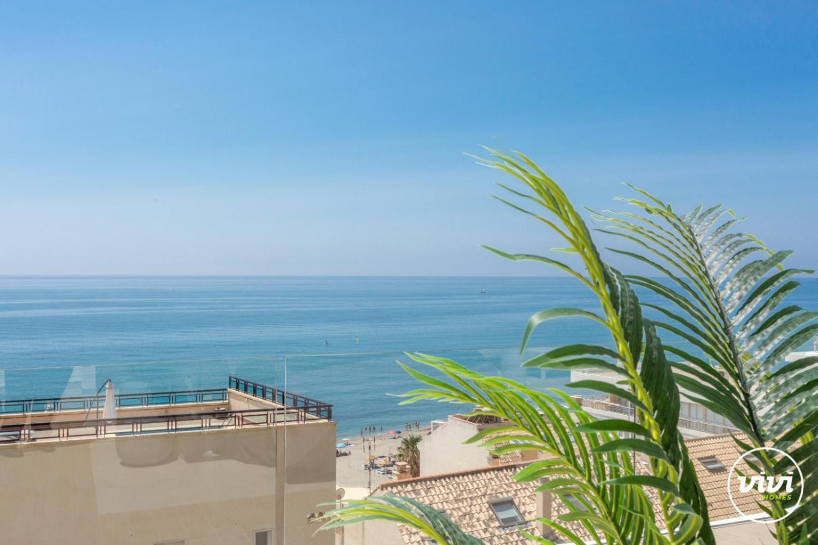 Vivi Homes - Kenzo Pool, Terrace & Sea View Appartement *